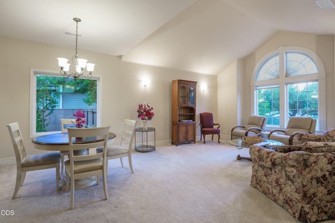 Tiny photo for 912 Mountain View Drive, Medford, OR 97504 (MLS # 220223708)