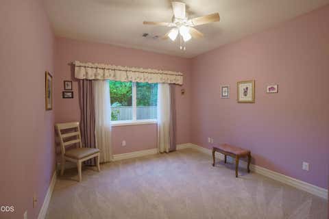 Tiny photo for 912 Mountain View Drive, Medford, OR 97504 (MLS # 220223708)