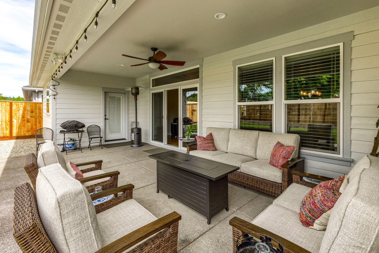 Eagle Point Golf Community - Residential