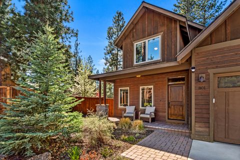 Tiny photo for 801 S Wrangler Court, Sisters, OR 97759 (MLS # 220219435)