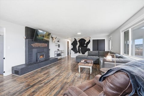 Tiny photo for 6125 Wocus Road, Klamath Falls, OR 97601 (MLS # 220215543)