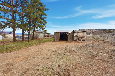 Tiny photo for 6125 Wocus Road, Klamath Falls, OR 97601 (MLS # 220215543)