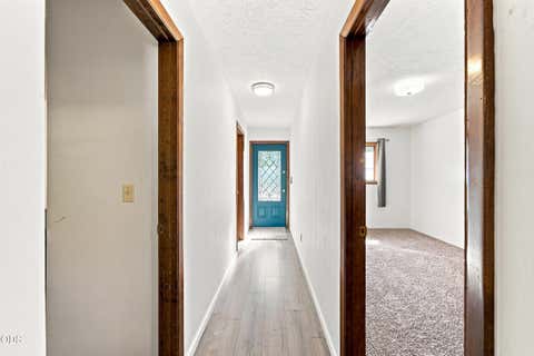 Tiny photo for 51250 Parker Road, La Pine, OR 97739 (MLS # 220226020)