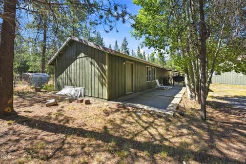Tiny photo for 51250 Parker Road, La Pine, OR 97739 (MLS # 220226020)