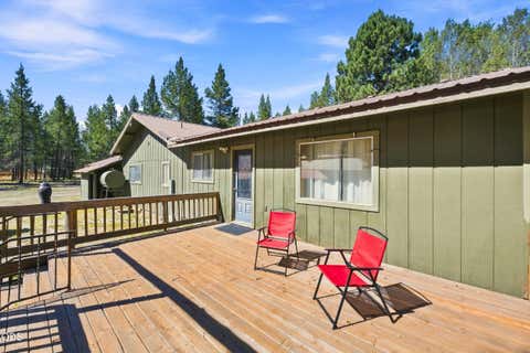 Tiny photo for 51250 Parker Road, La Pine, OR 97739 (MLS # 220226020)