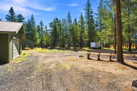 Tiny photo for 51250 Parker Road, La Pine, OR 97739 (MLS # 220226020)