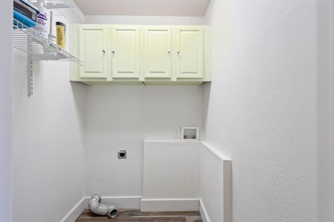 Tiny photo for 1101 SW Silver Lake Boulevard, Bend, OR 97702 (MLS # 220217495)