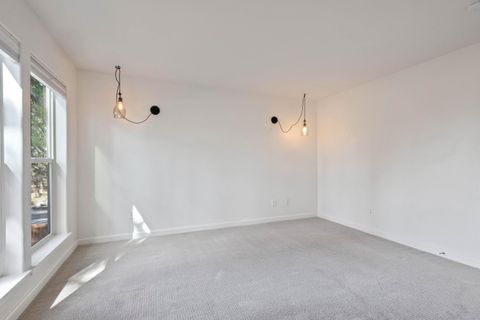 Tiny photo for 1101 SW Silver Lake Boulevard, Bend, OR 97702 (MLS # 220217495)