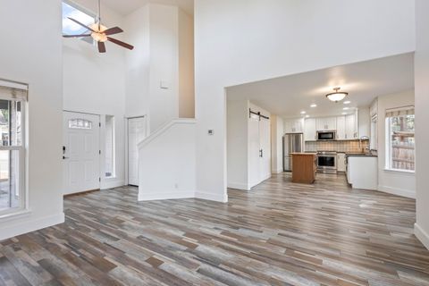 Tiny photo for 1101 SW Silver Lake Boulevard, Bend, OR 97702 (MLS # 220217495)