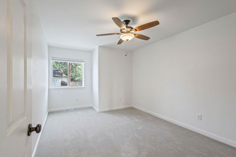 Tiny photo for 1101 SW Silver Lake Boulevard, Bend, OR 97702 (MLS # 220217495)