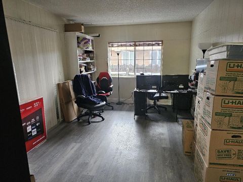 Tiny photo for 3411 Grenada Way, Klamath Falls, OR 97603 (MLS # 220215670)