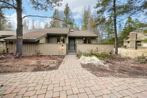 57335 Lake Aspen Court Sunriver OR 97707
