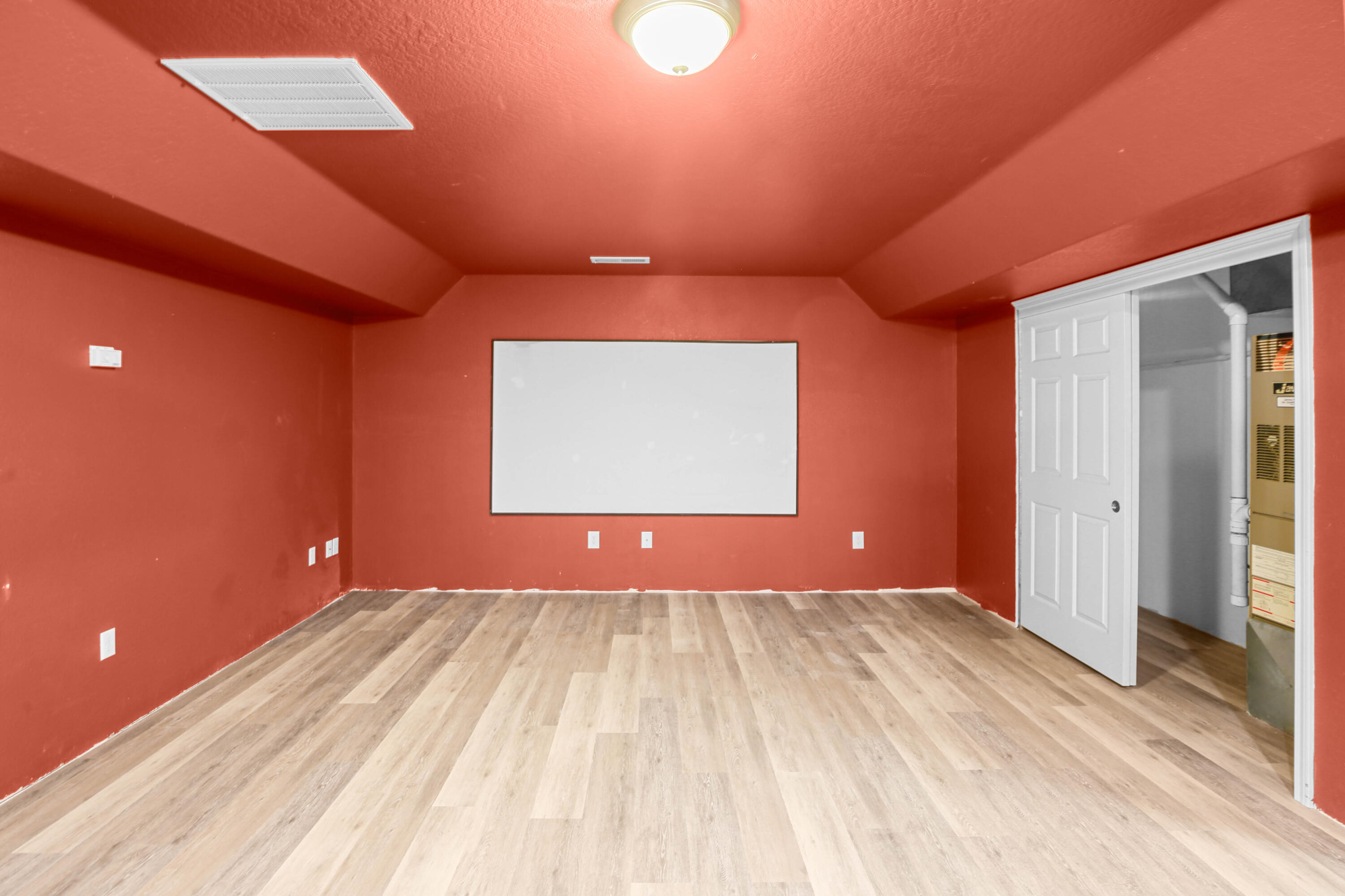 Innsbruck Ridge At Vista Pointe Phase 1 And 2 - Residential