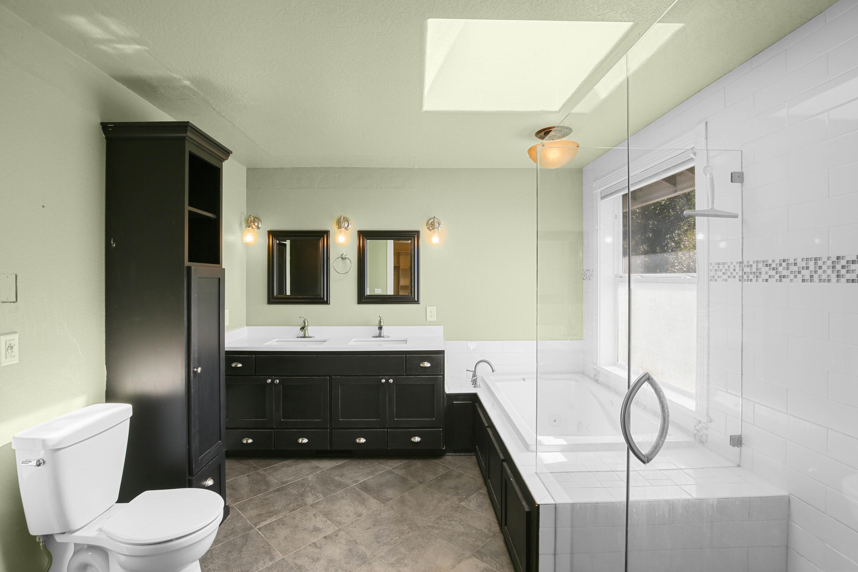 Innsbruck Ridge At Vista Pointe Phase 1 And 2 - Residential