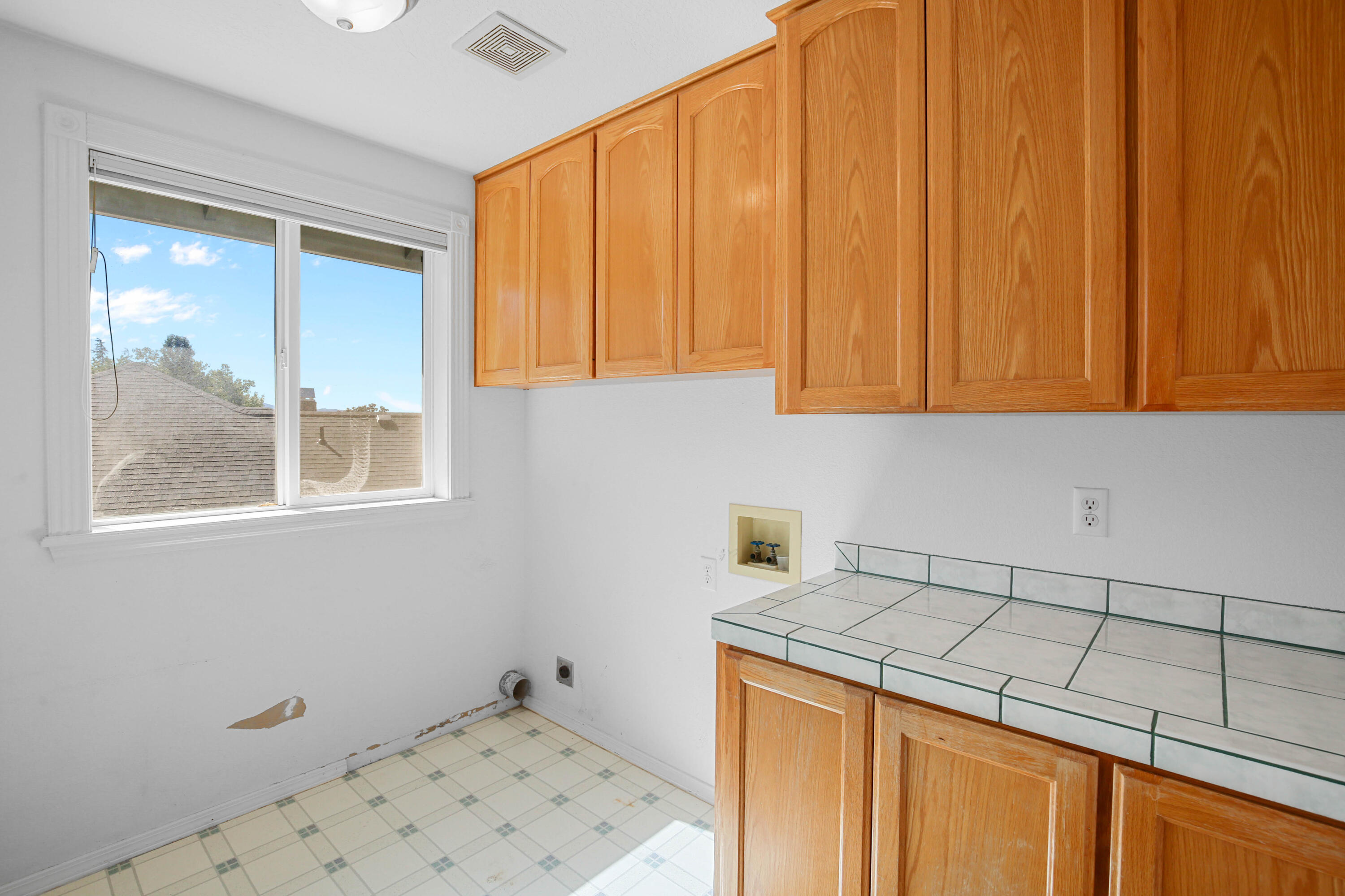 Innsbruck Ridge At Vista Pointe Phase 1 And 2 - Residential