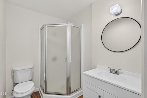 Tiny photo for 502 S B Street, Phoenix, OR 97535 (MLS # 220223012)