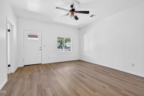 Tiny photo for 502 S B Street, Phoenix, OR 97535 (MLS # 220223012)