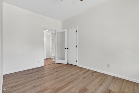 Tiny photo for 502 S B Street, Phoenix, OR 97535 (MLS # 220223012)