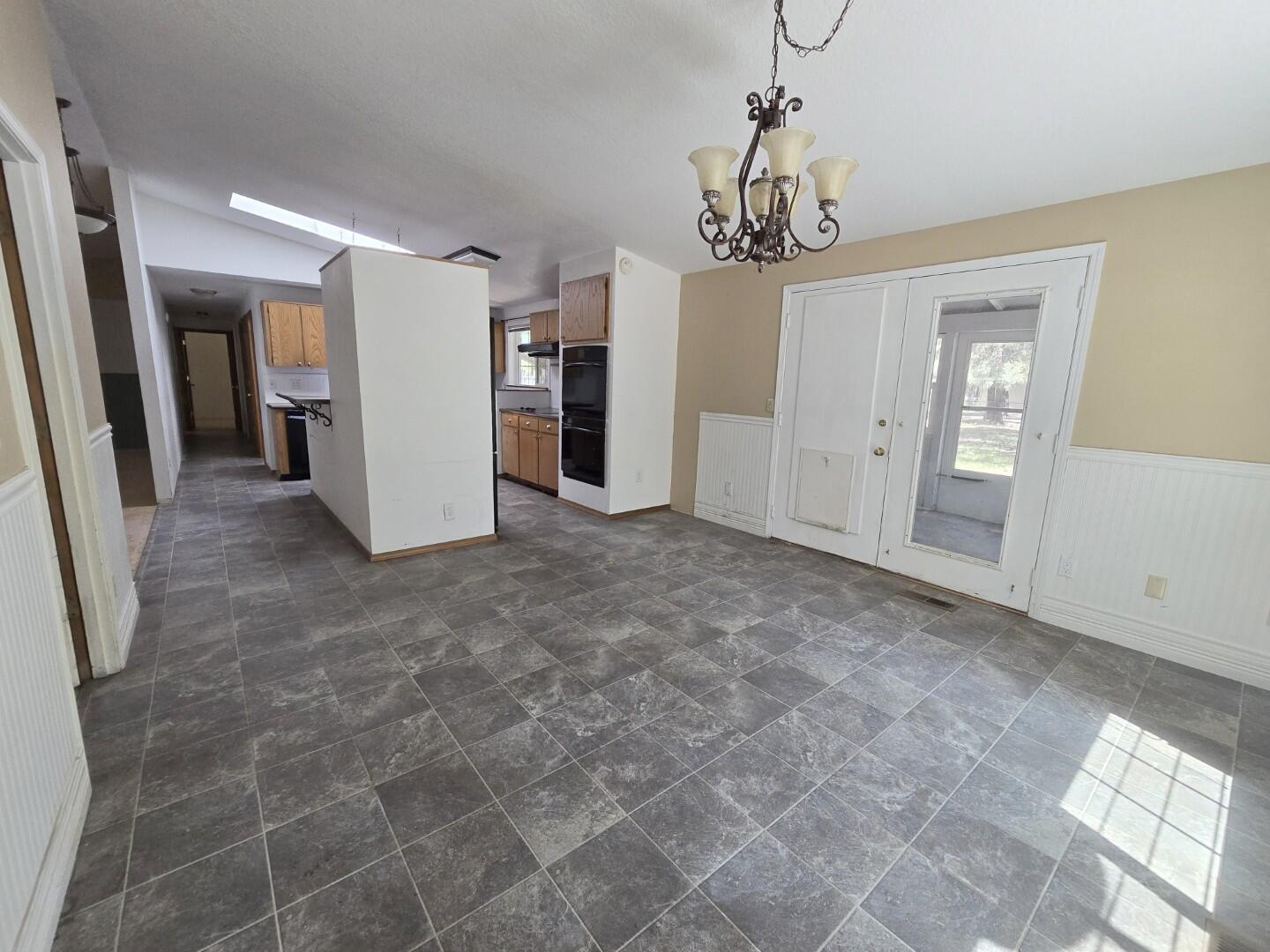 51814 Black Pine Way
