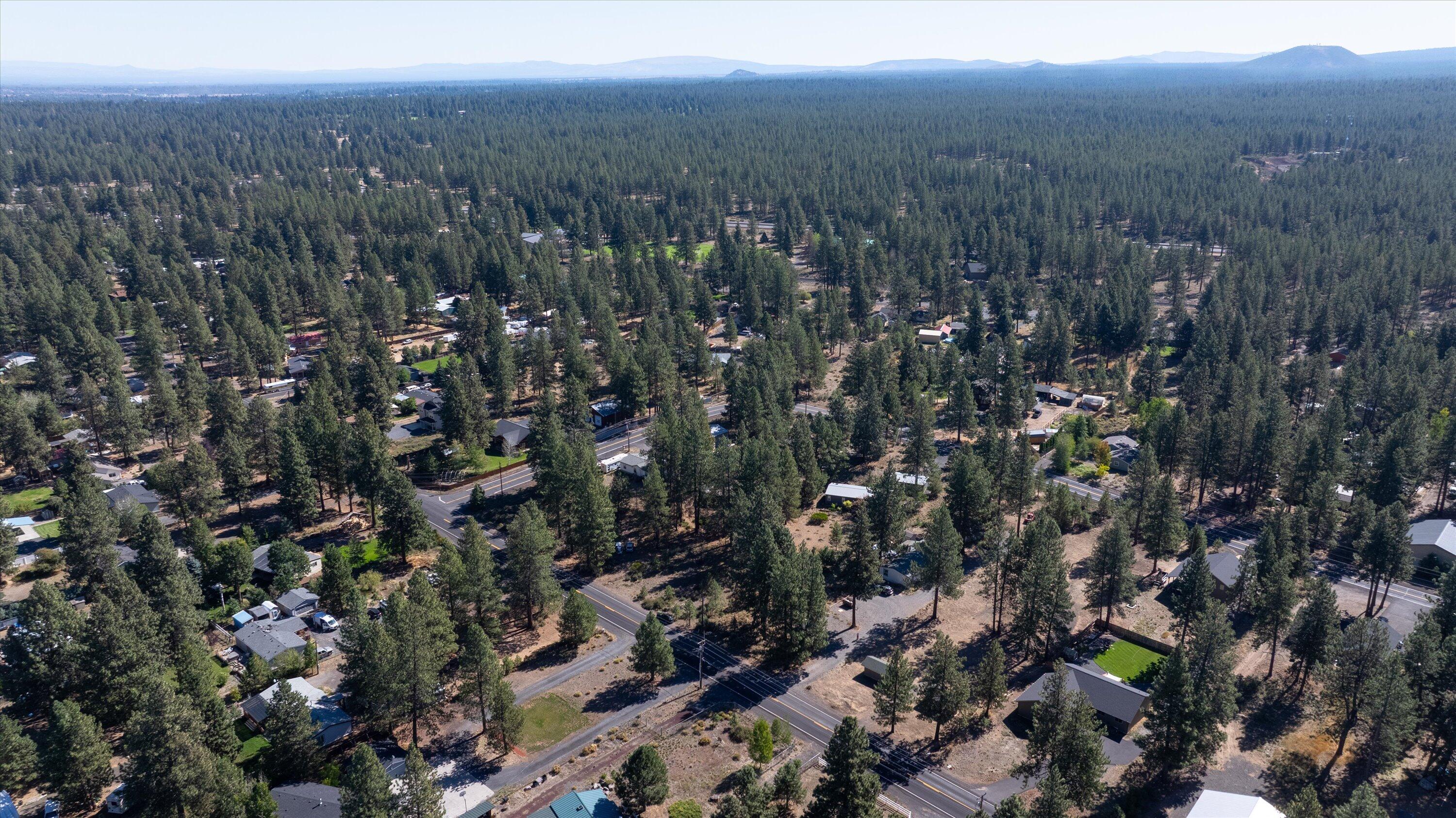 Deschutes RiverWoods - Land