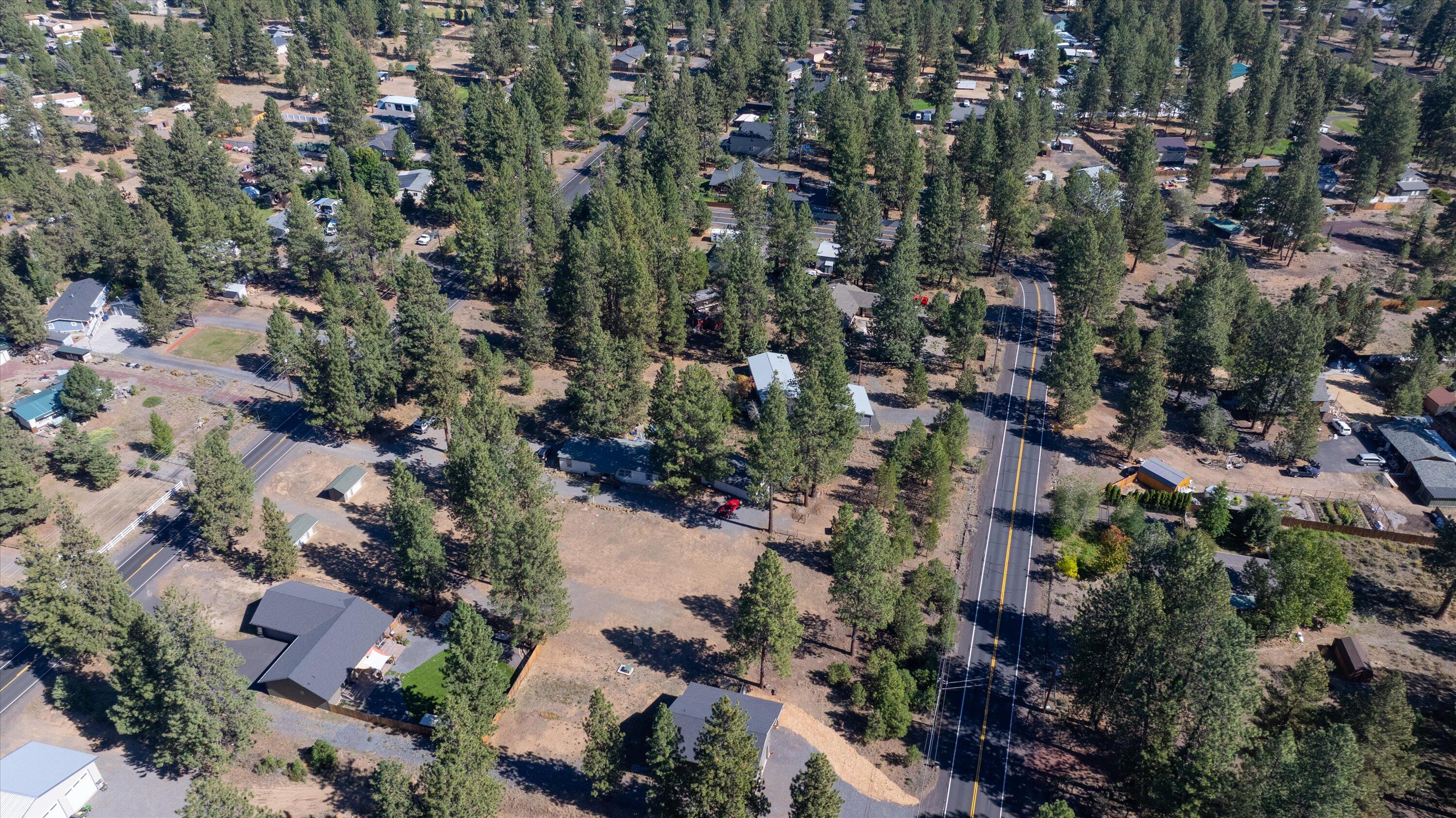 Deschutes RiverWoods - Land