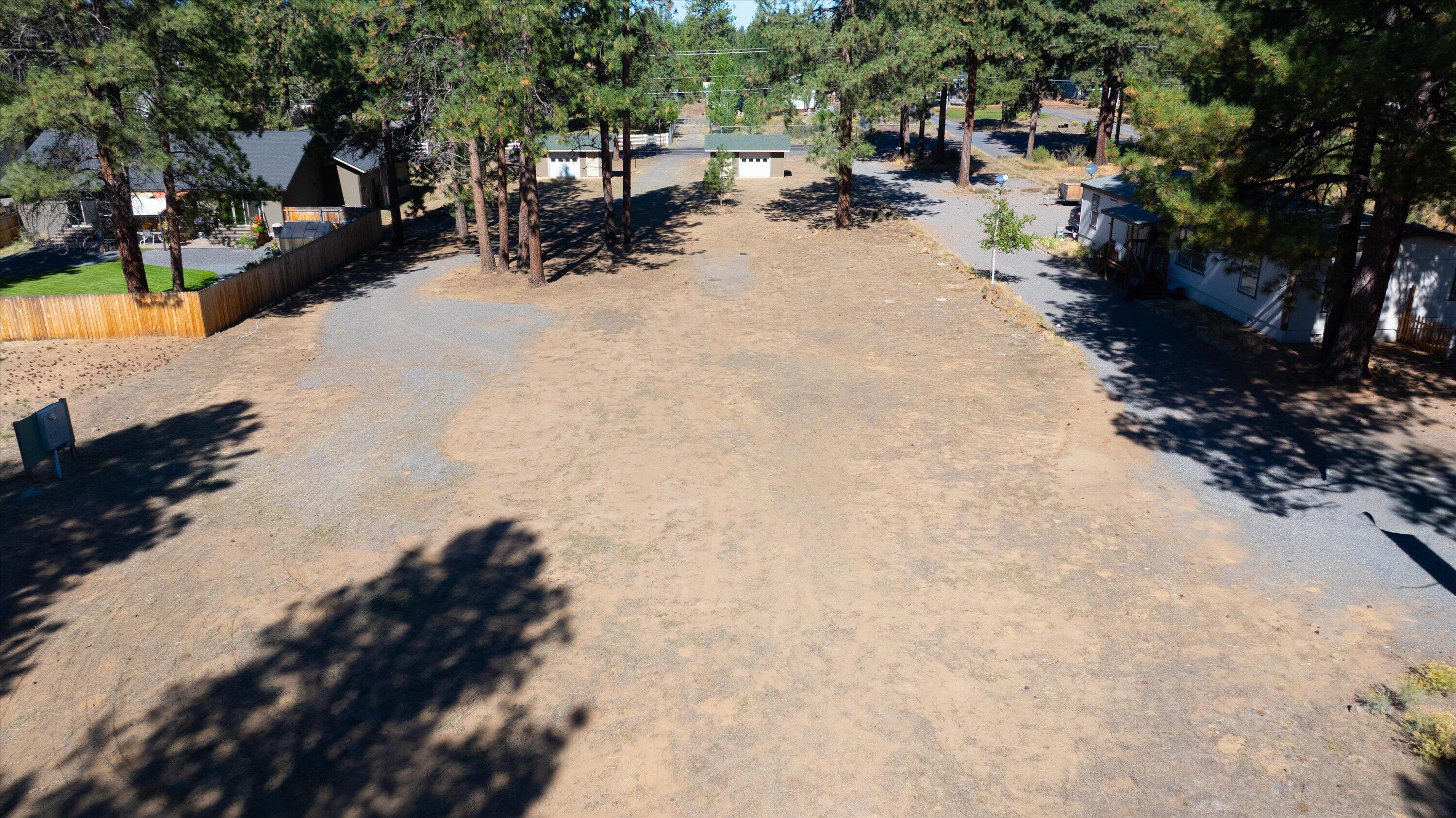 Deschutes RiverWoods - Land