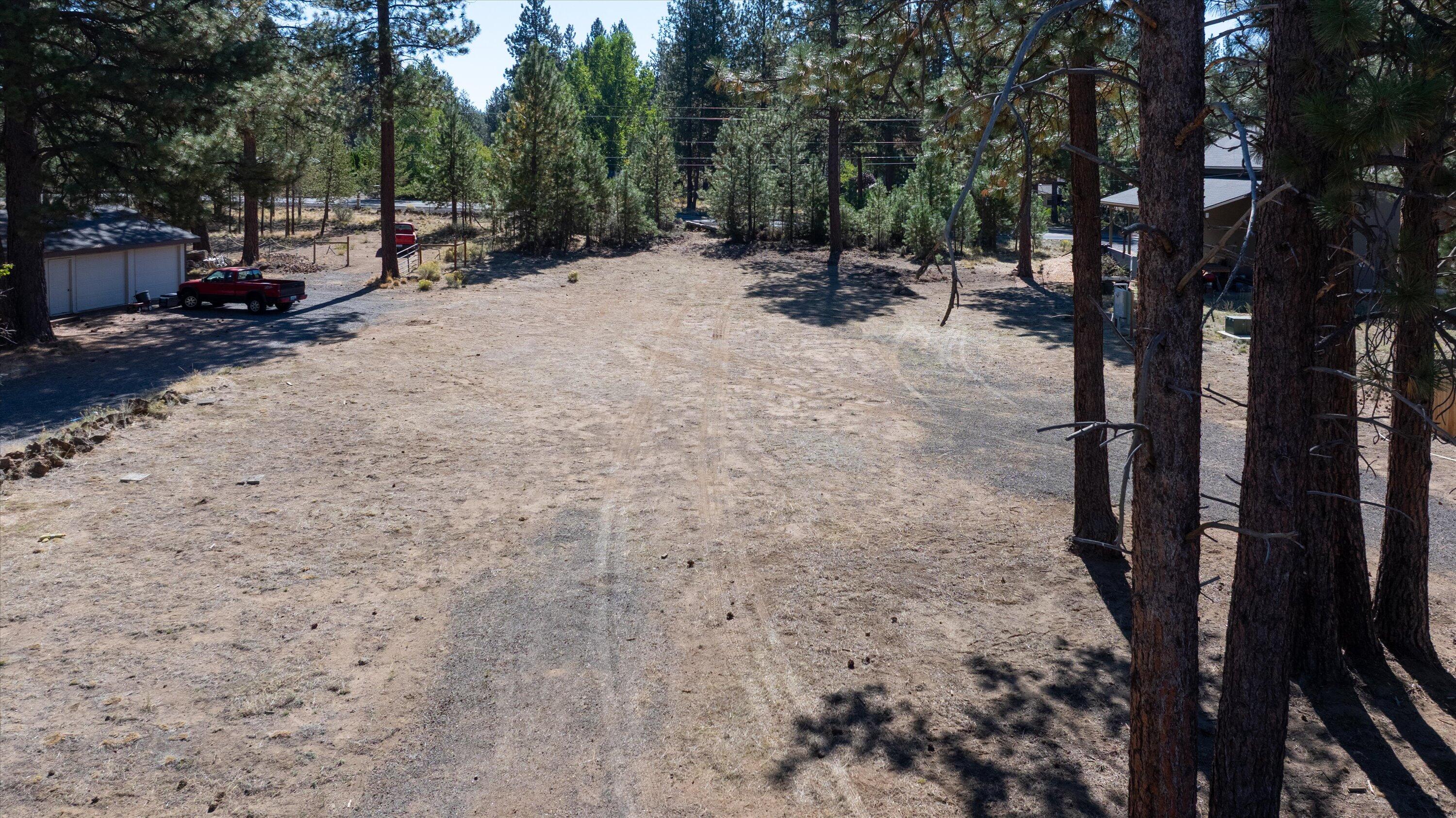 Deschutes RiverWoods - Land