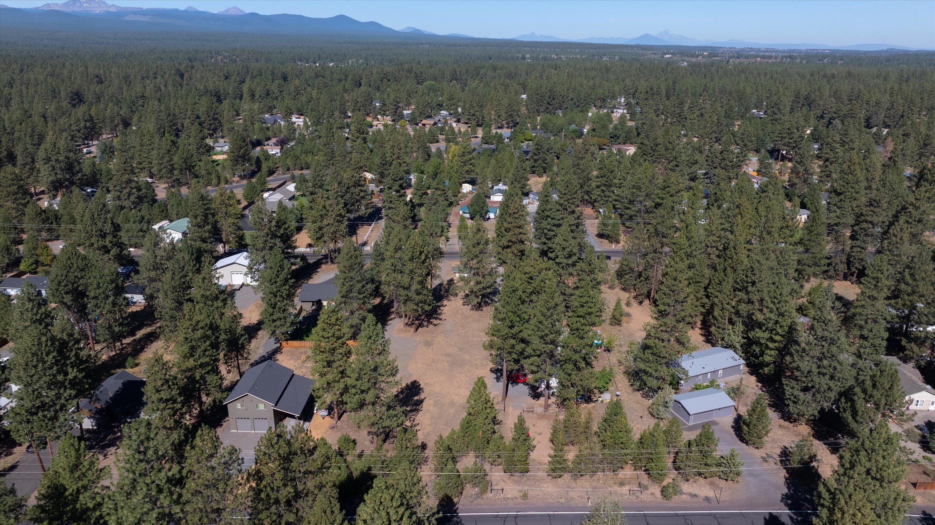 Deschutes RiverWoods - Land