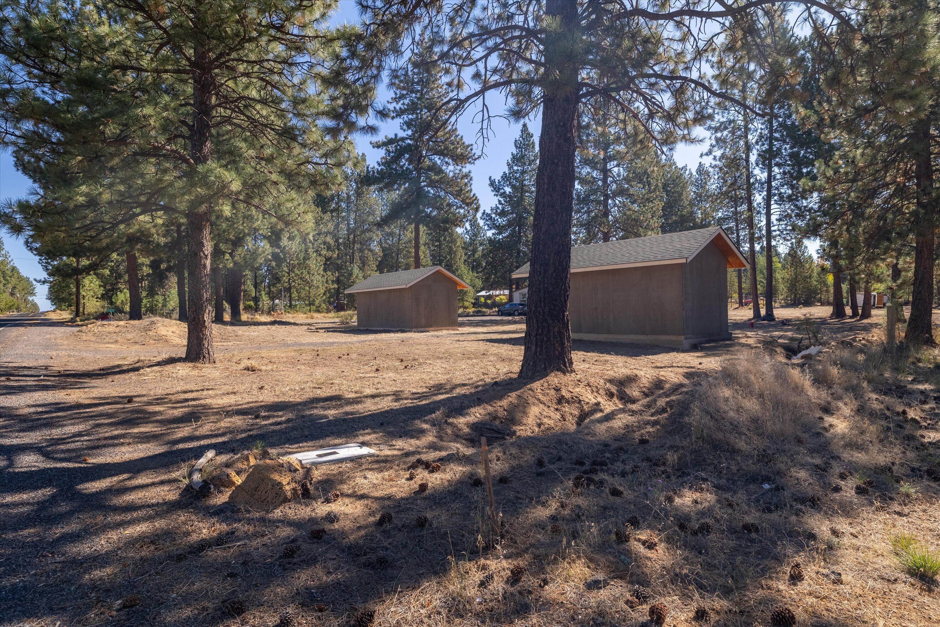 Deschutes RiverWoods - Land