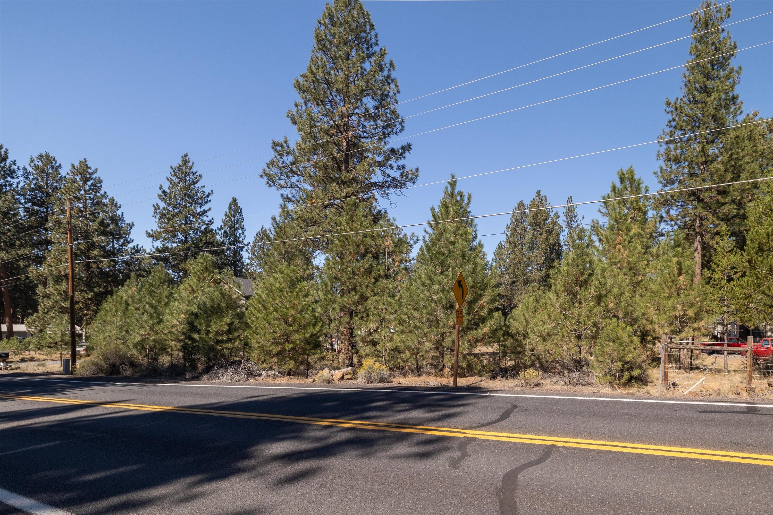 Deschutes RiverWoods - Land