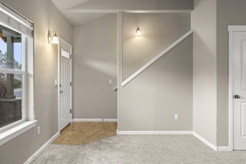 Tiny photo for 20702 Beaumont Drive, Bend, OR 97701 (MLS # 220215040)