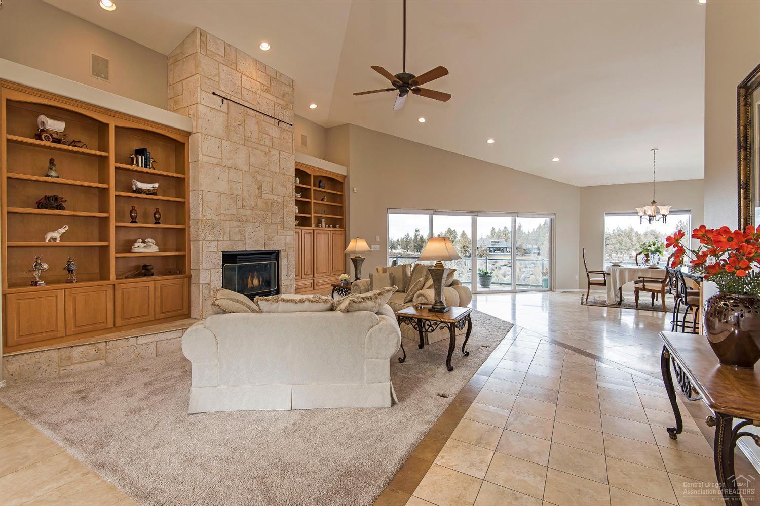 Eagle Crest - Residential