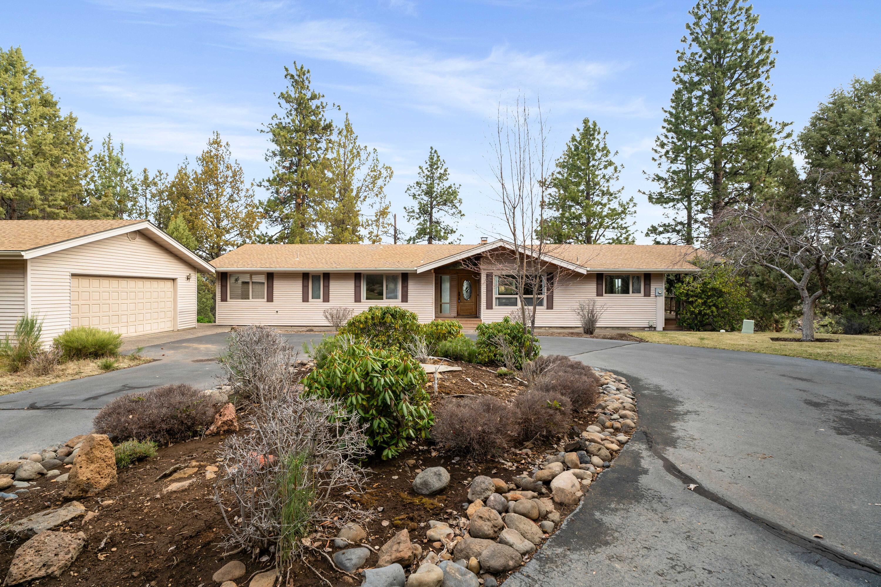 Awbrey Meadows - Residential