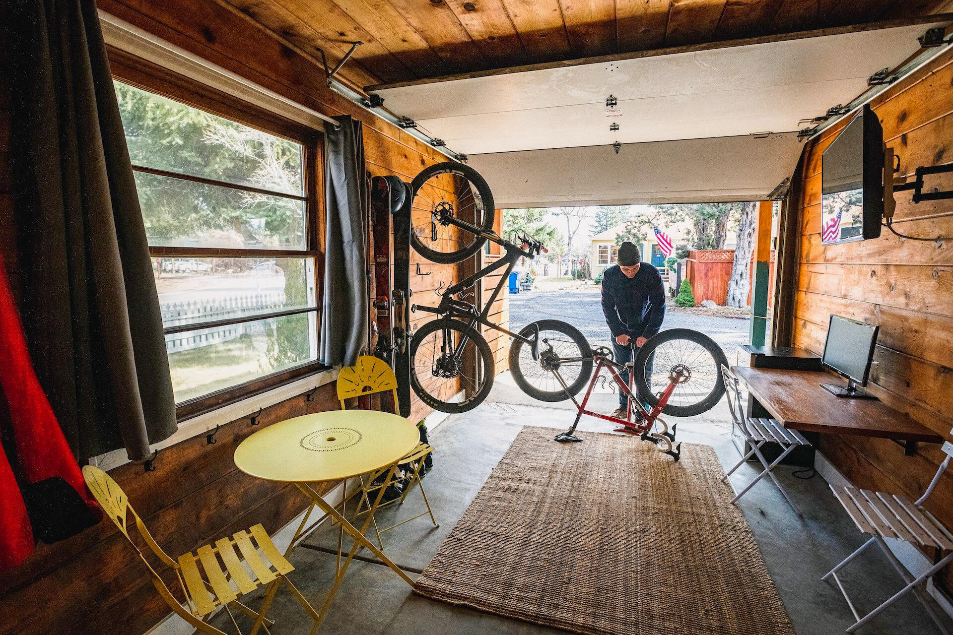 New Sisters Village - Commercial Sale