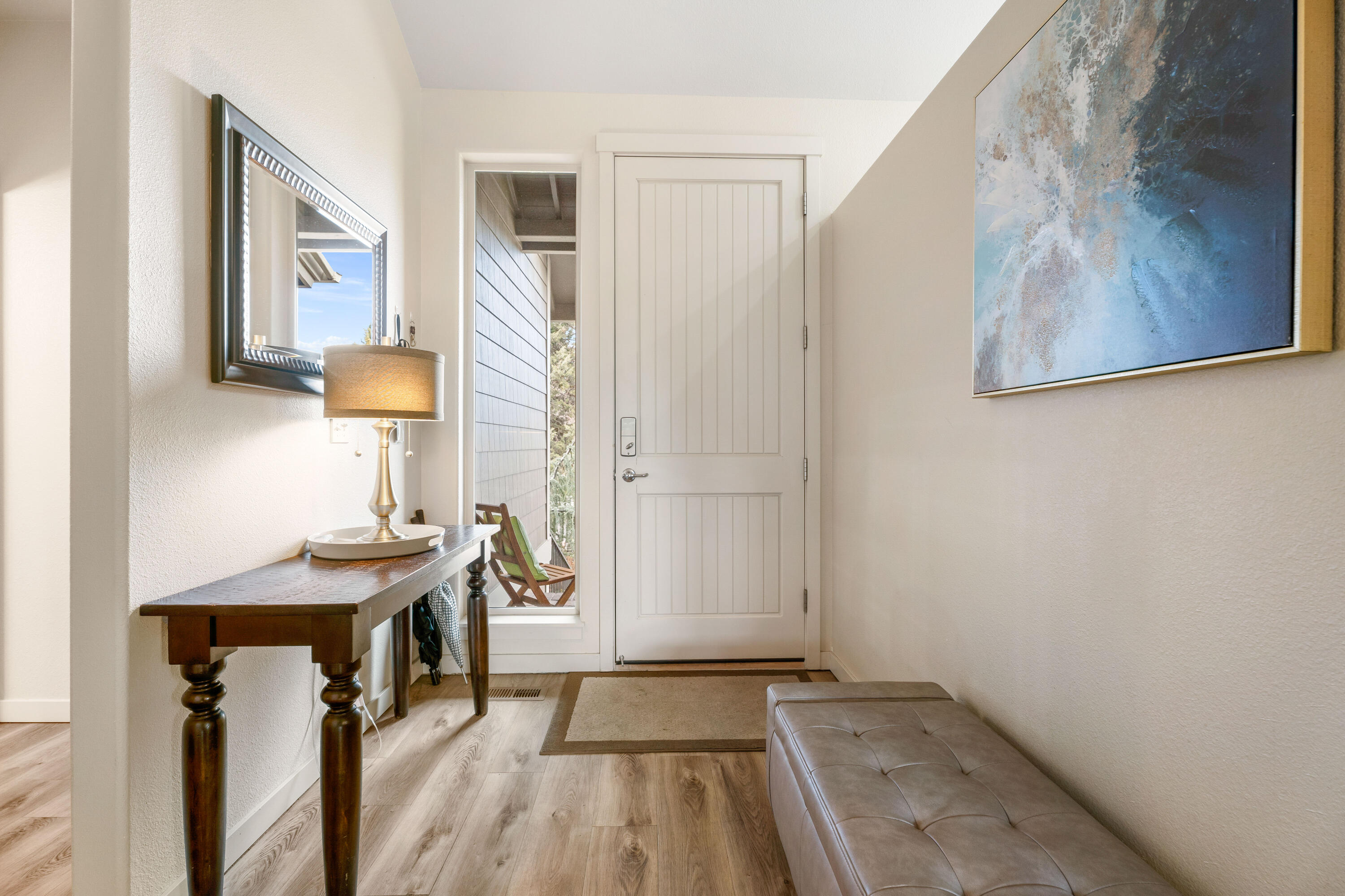 1325 Highland View Loop