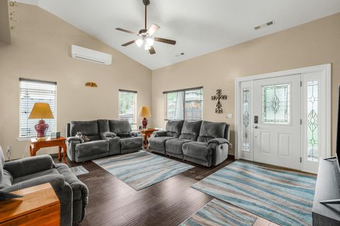 Tiny photo for 120 Linda Lane, Shady Cove, OR 97539 (MLS # 220219911)