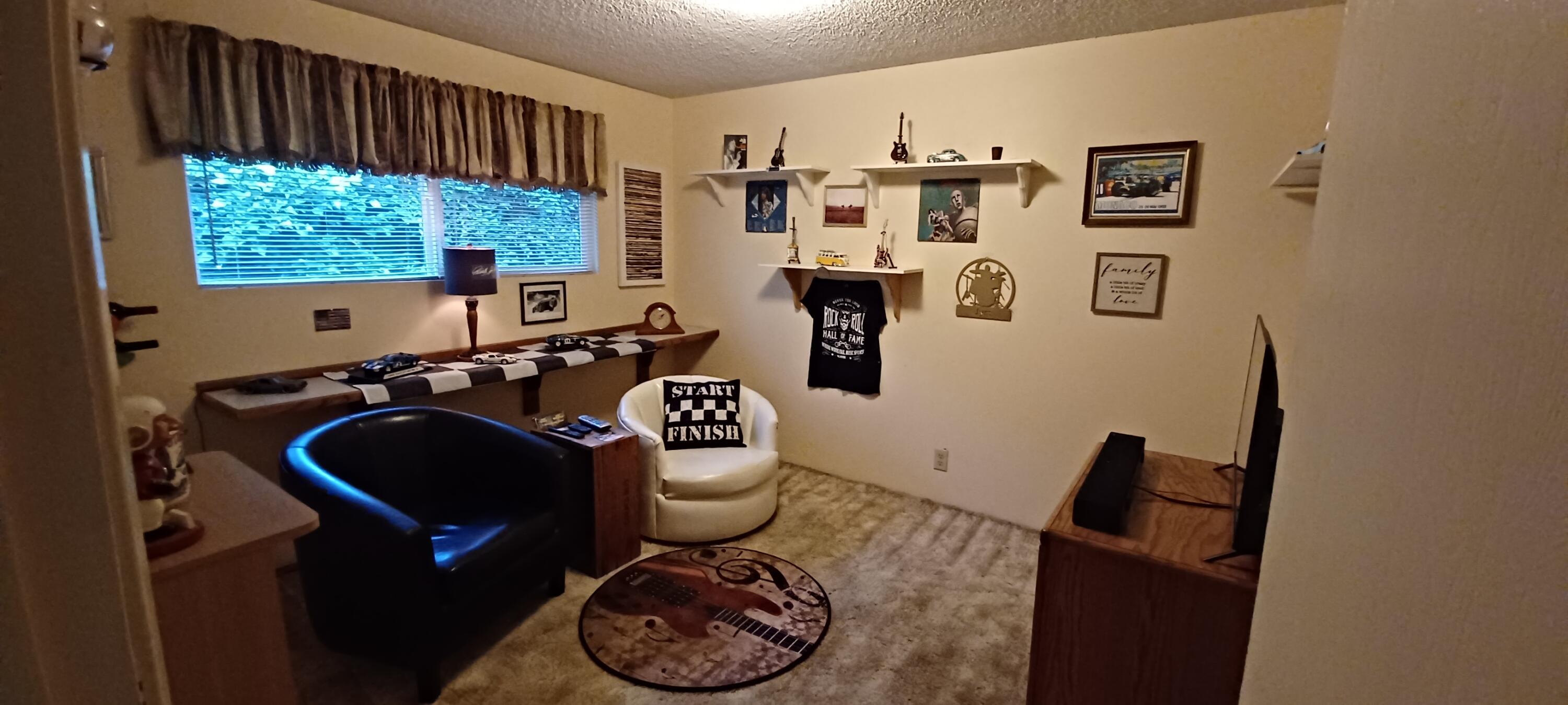 Sovereign Knoll Addition - Residential