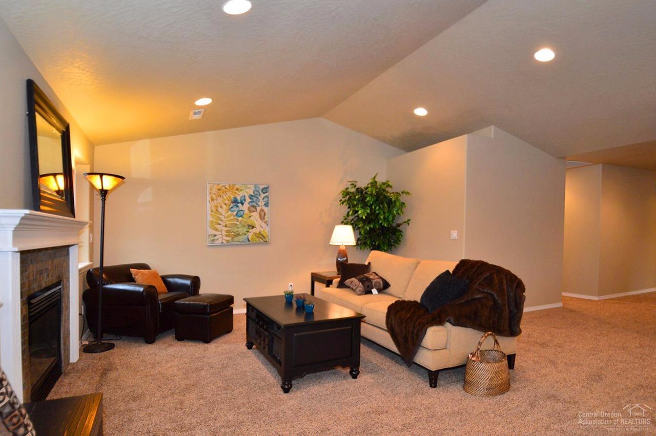 Maple Meadows - Residential