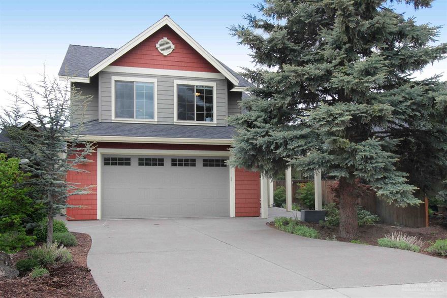 Well maintained, move in ready home built by custom home builder Panterra Homes. Hardwood floors on main living areas. Kitchen features Alder cabinets, tile countertops, SS Appliances and instant hot water. Living room features a fireplace w/ blower and juniper mantle. Large Master Suite has black out shades, plantation shutters and walk in closet. Master Bath features travertine tile thru out and double vanity. 3rd bedroom is big enough to convert into a 3rd and 4th bedroom if desired. It is pre plumbed for a wet bar. Utility room has sink and Alder Cabinetry. All interior doors are solid wood. Pre-plumbed for central vac. Blinds are cordless and most are top down/bottom up honeycomb. Exterior concrete is exposed aggregate and sealed. Professionally landscaped. Back yard has louvered solar operated shade cover. Way to many custom touches to list! Don't miss out on this gem!