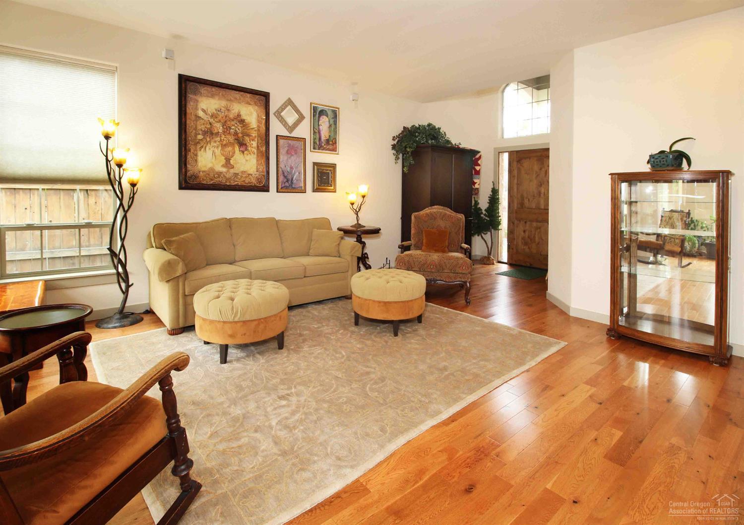 Pettigrew Highlands - Residential