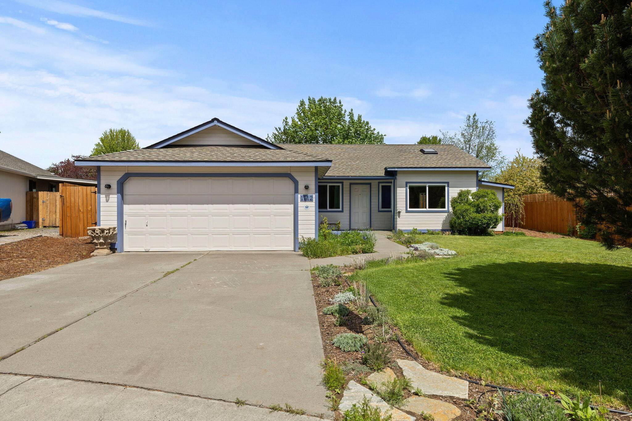 1712 NE Mark Court