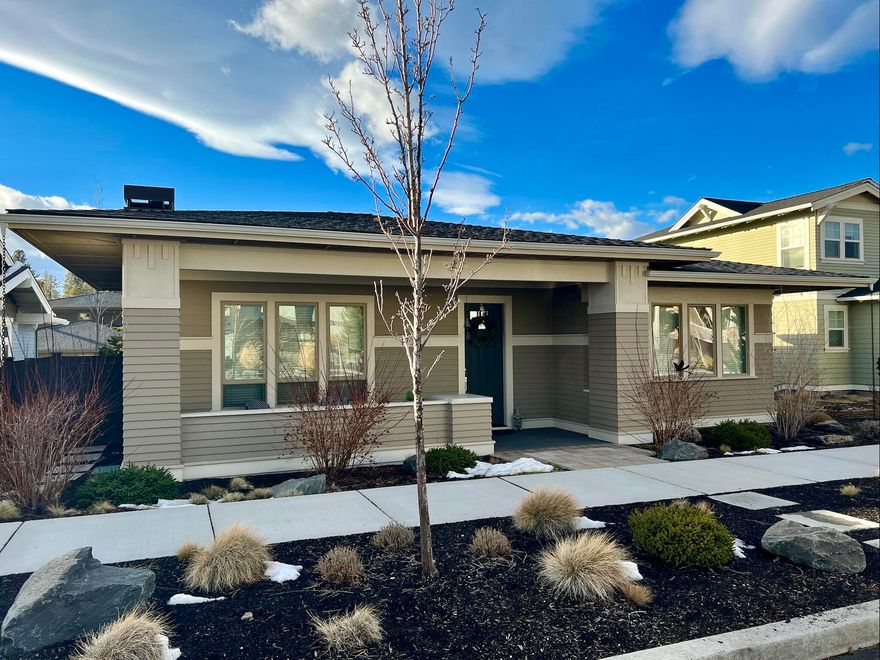 Single level prairie style home in one of Bend's most coveted neighborhoods, NorthWest Crossing. Home has an open floor plan with kitchen open to dining and great room with built-in bookcases and modern gas fireplace. Hardwood floors throughout kitchen, dining and great room. Kitchen features quartz countertops, stainless steel appliances and large island. Primary bedroom with en-suite bathroom including double vanity and walk-in closet. Two additional bedrooms, laundry room with sink and attached two car garage. Fenced backyard with covered paver patio. Located in the middle of everything that NWX has to offer! Make your appointment to see this beautiful home soon!