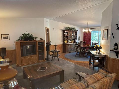 Tiny photo for 876 Ferry Road, Grants Pass, OR 97526 (MLS # 220215704)