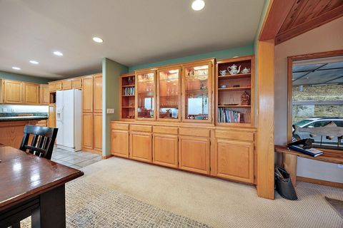 Tiny photo for 2070 Skyview Drive, Medford, OR 97501 (MLS # 220211531)