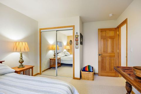 Tiny photo for 2070 Skyview Drive, Medford, OR 97501 (MLS # 220211531)