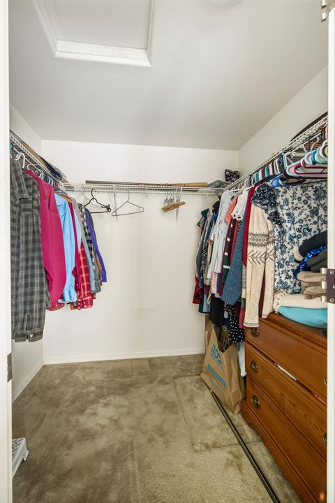 Tiny photo for 484 NE Spruce Court, Redmond, OR 97756 (MLS # 220212895)