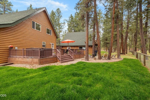Tiny photo for 14879 Chuckwagon Court, Sisters, OR 97759 (MLS # 220223198)