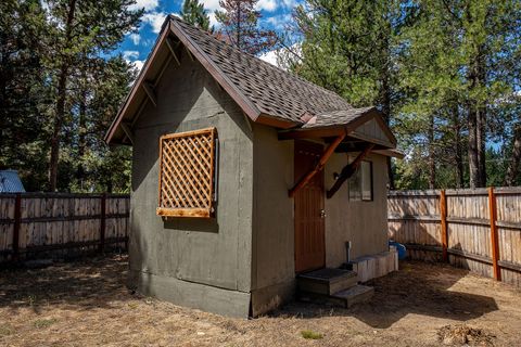 Tiny photo for 17545 Holgate Court, La Pine, OR 97739 (MLS # 220205716)