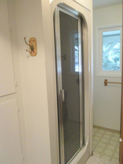 Tiny photo for 414 N Baker Avenue, Chiloquin, OR 97624 (MLS # 220217018)