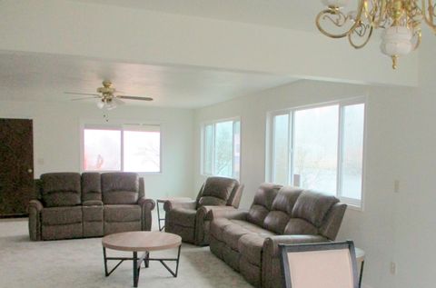 Tiny photo for 414 N Baker Avenue, Chiloquin, OR 97624 (MLS # 220217018)